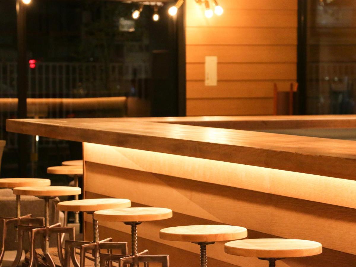 Umedaholic Hotel Ōsaka Exterior foto
